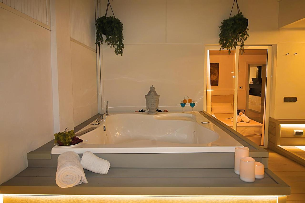 Incredible Penthouse With Jacuzzi In The Center, Unique In The Area Appartement Barcelona Buitenkant foto
